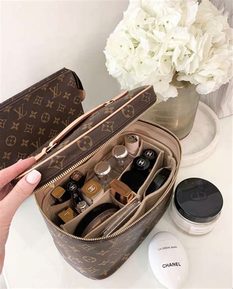 louis vuitton makeup travel bag|authentic Louis Vuitton makeup bag.